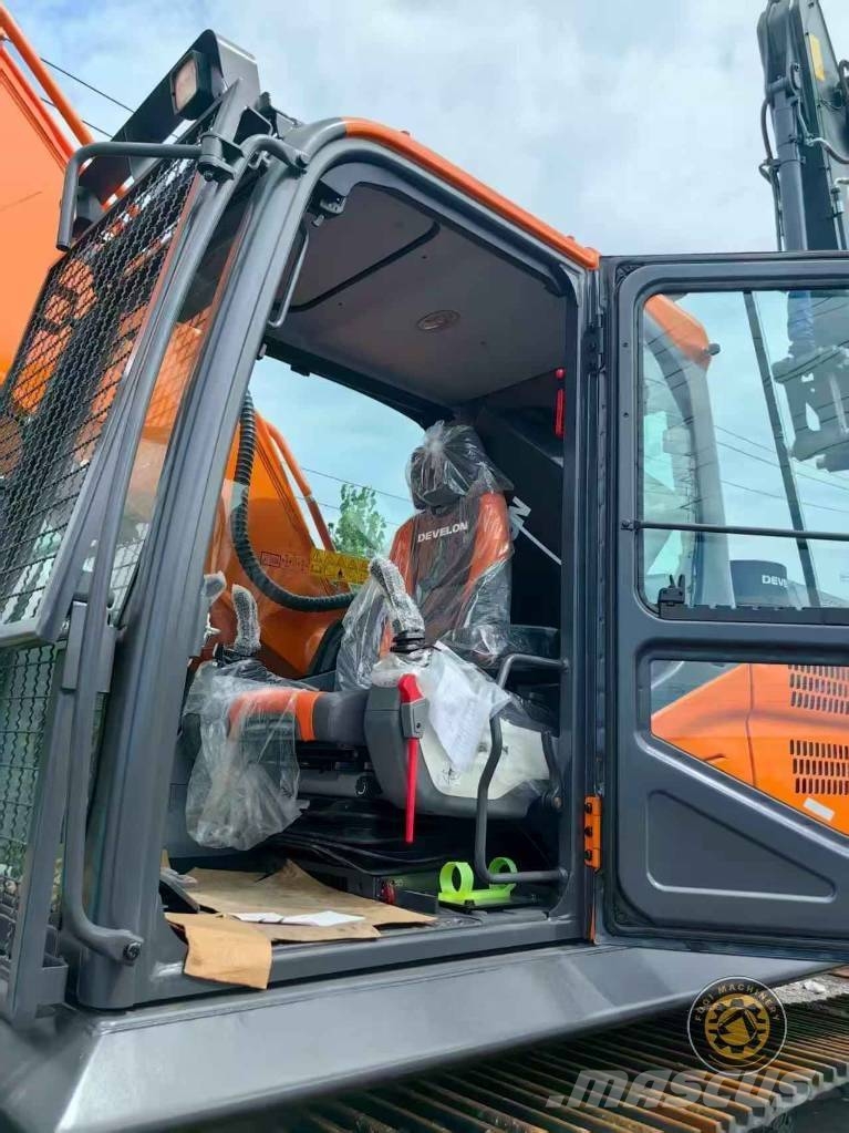 Develon DX 360 LCA Raupenbagger