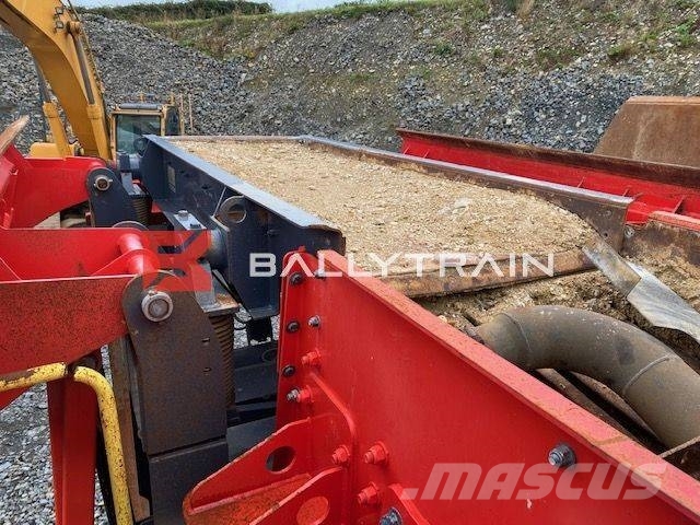 Sandvik QI341HS Impact Crusher (Fire Damaged For Breaking) Mobilne drobilice