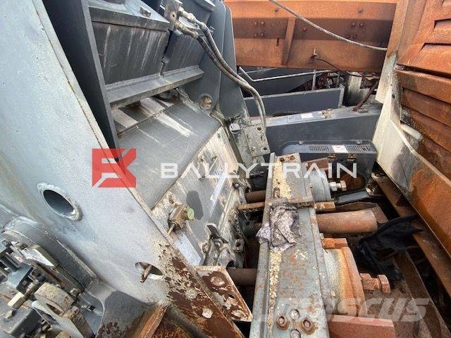 Sandvik QI341HS Impact Crusher (Fire Damaged For Breaking) Mobilne drobilice