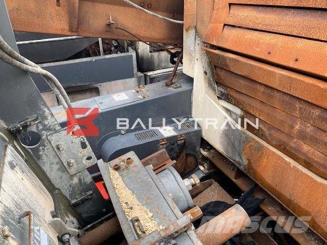 Sandvik QI341HS Impact Crusher (Fire Damaged For Breaking) Mobilne drobilice