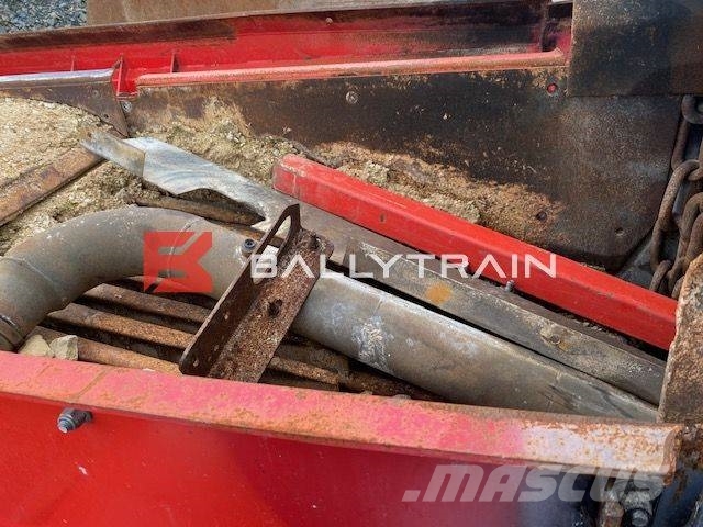 Sandvik QI341HS Impact Crusher (Fire Damaged For Breaking) Mobilne drobilice
