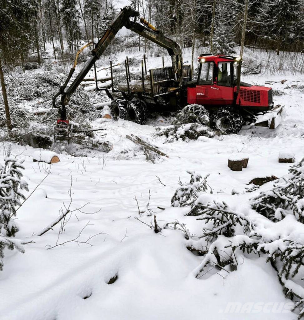 Valmet 890.2 Forwarder