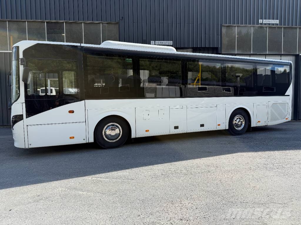 Volvo 8900. 10,84m length. Autobuses interurbano