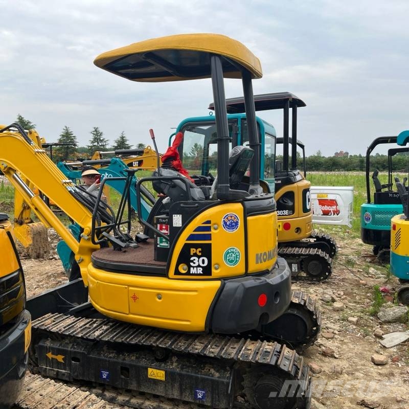 Komatsu PC 30 MR Mini bageri < 7t