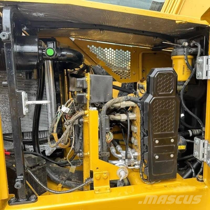 CAT 310 Paletli ekskavatörler