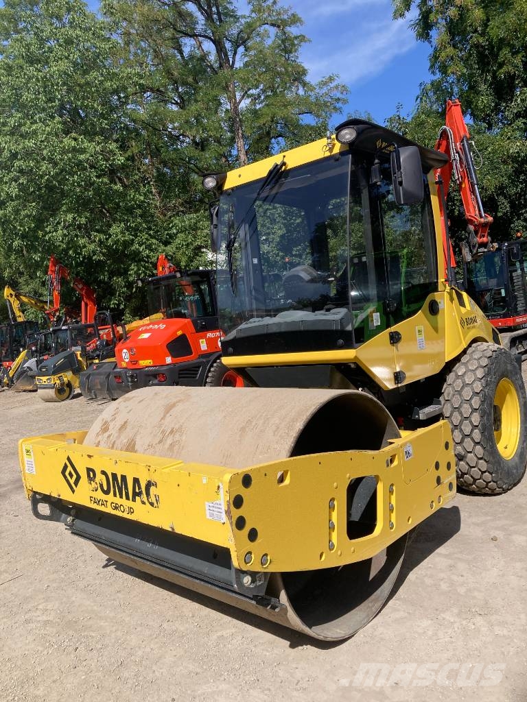 Bomag Walzenzug BW 177 D-5 Stufe V Trilrolwalsen