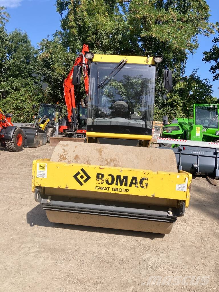 Bomag Walzenzug BW 177 D-5 Stufe V Trilrolwalsen
