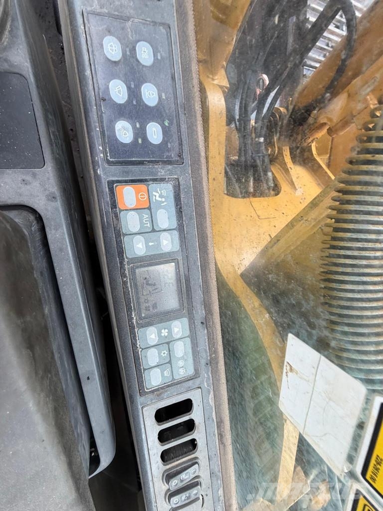 CAT 322C LN Excavator - 26.2T - Hammer Line - Airco - Crawler excavators