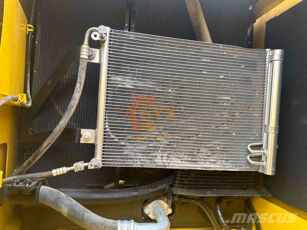 Komatsu PC 220 Raupenbagger