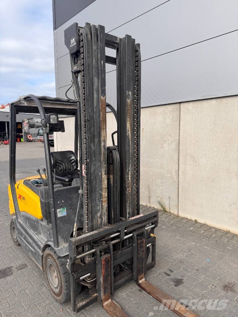 Pimespo XE 25 Electric forklifts