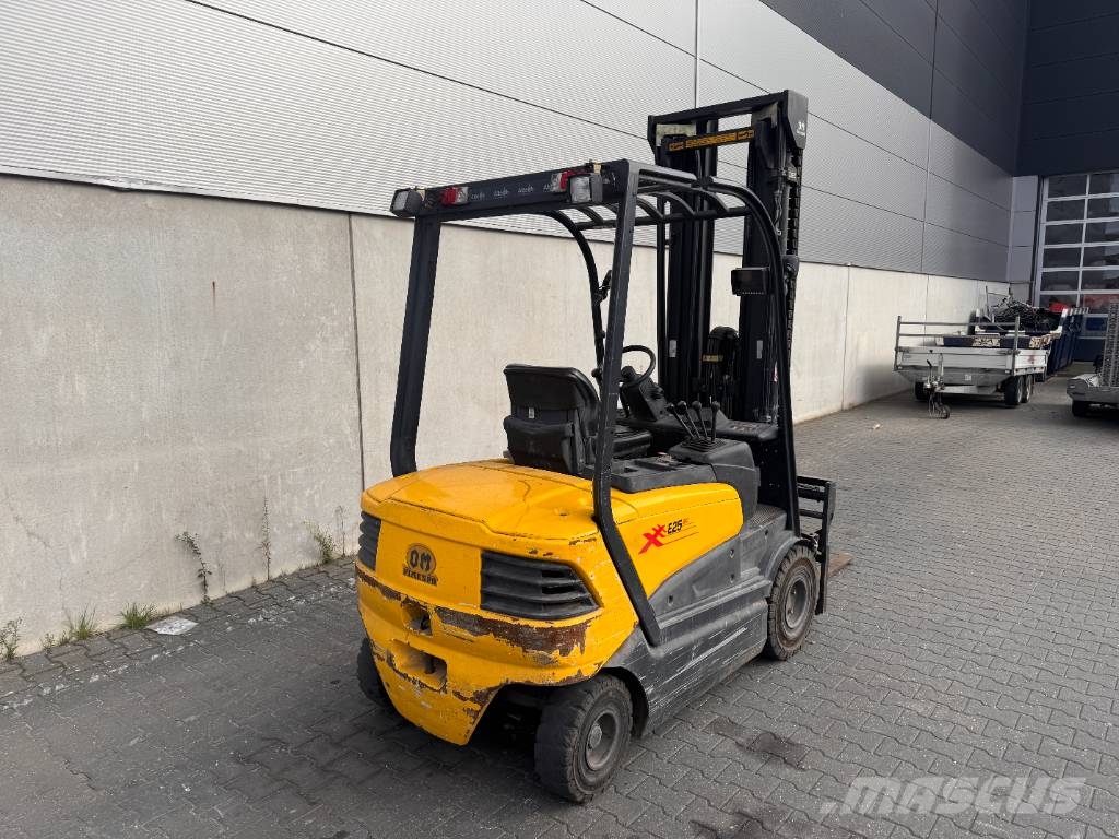 Pimespo XE 25 Electric forklifts