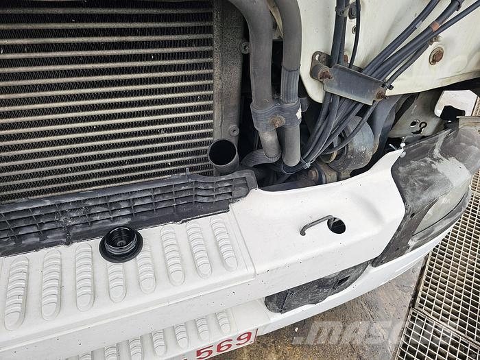 Renault MIDLUM 180 - EURO 3 - 731000 KM Camiones con caja de remolque