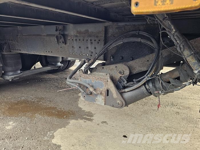 Renault MIDLUM 180 - EURO 3 - 731000 KM Camiones con caja de remolque