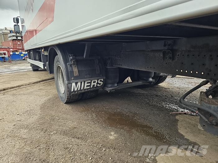 Renault MIDLUM 180 - EURO 3 - 731000 KM Camiones con caja de remolque