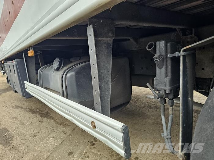 Renault MIDLUM 180 - EURO 3 - 731000 KM Camiones con caja de remolque