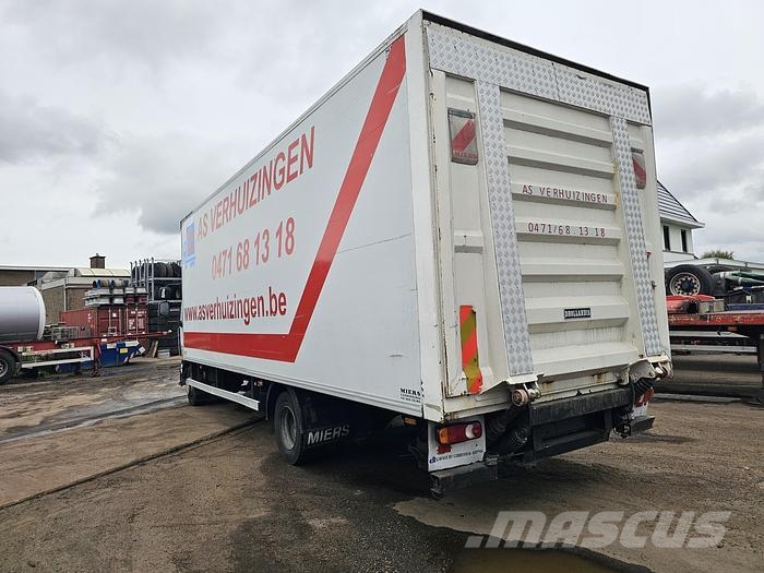 Renault MIDLUM 180 - EURO 3 - 731000 KM Camiones con caja de remolque
