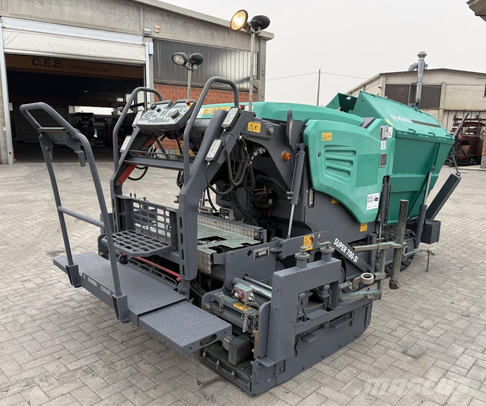 Vögele Super 700-3i Asfaltadoras
