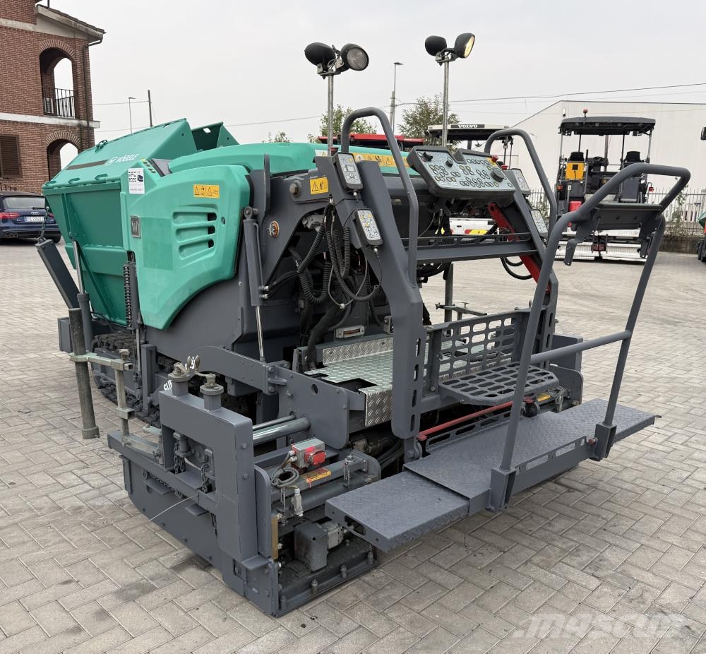 Vögele Super 700-3i Asfaltadoras