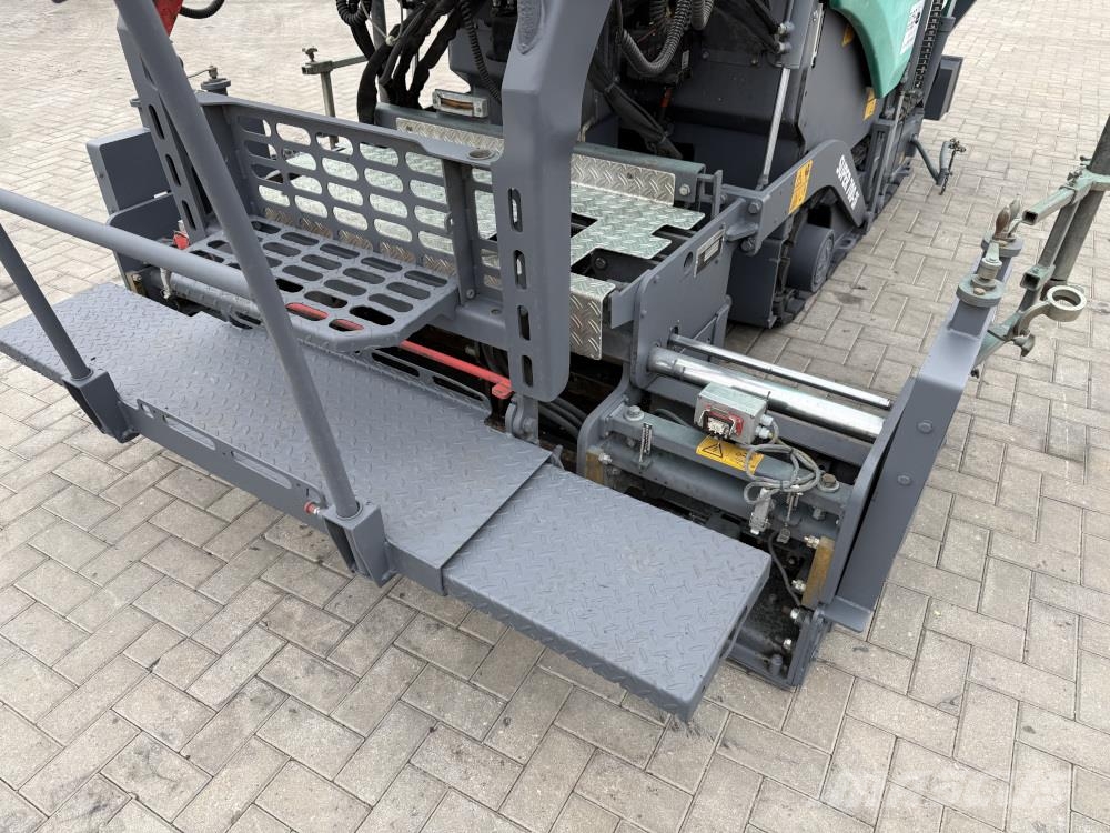 Vögele Super 700-3i Asfaltadoras