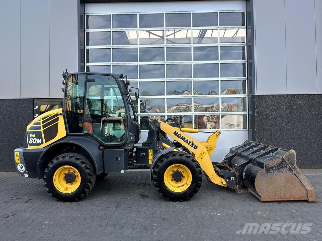 Komatsu WA80M-7 Wielladers