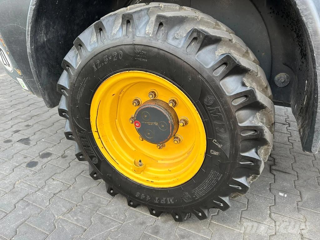 Komatsu WA80M-7 Wielladers
