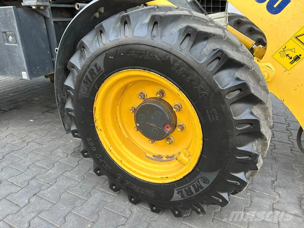 Komatsu WA80M-7 Wielladers