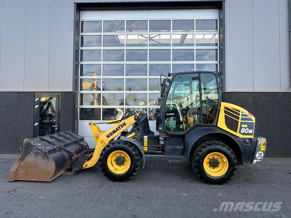 Komatsu WA80M-7 Wielladers