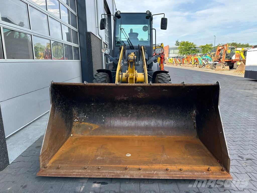 Komatsu WA80M-7 Wielladers