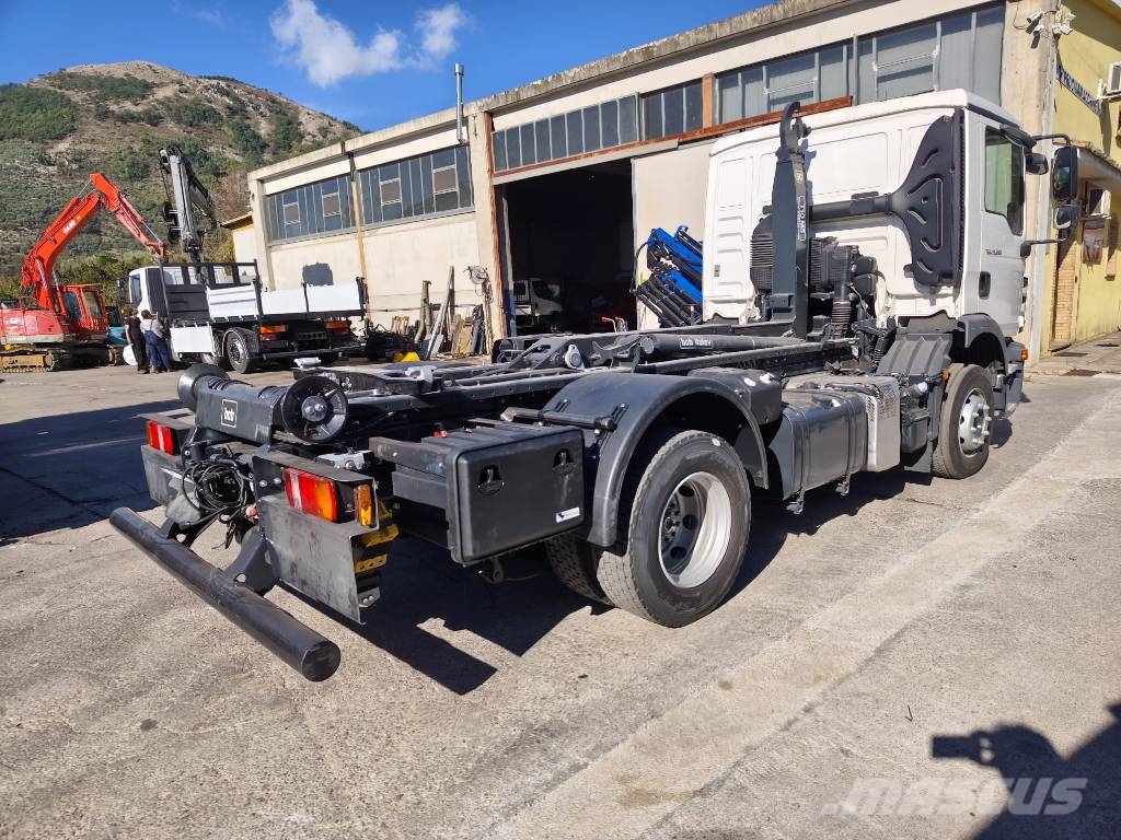 MAN TGM 15.290 Motrici scarrabili