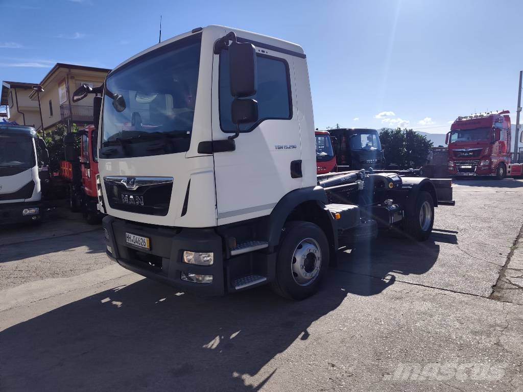 MAN TGM 15.290 Motrici scarrabili