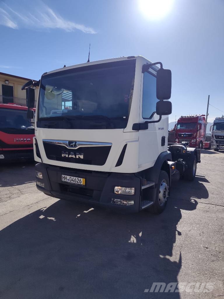 MAN TGM 15.290 Motrici scarrabili