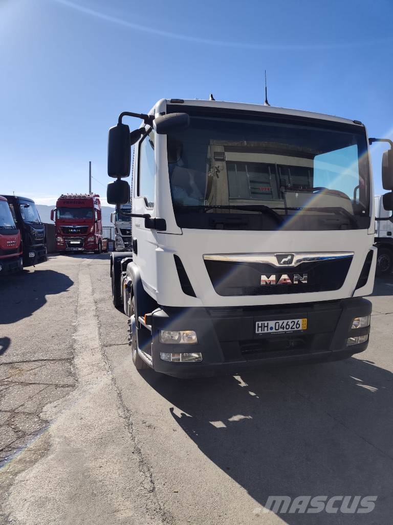 MAN TGM 15.290 Motrici scarrabili