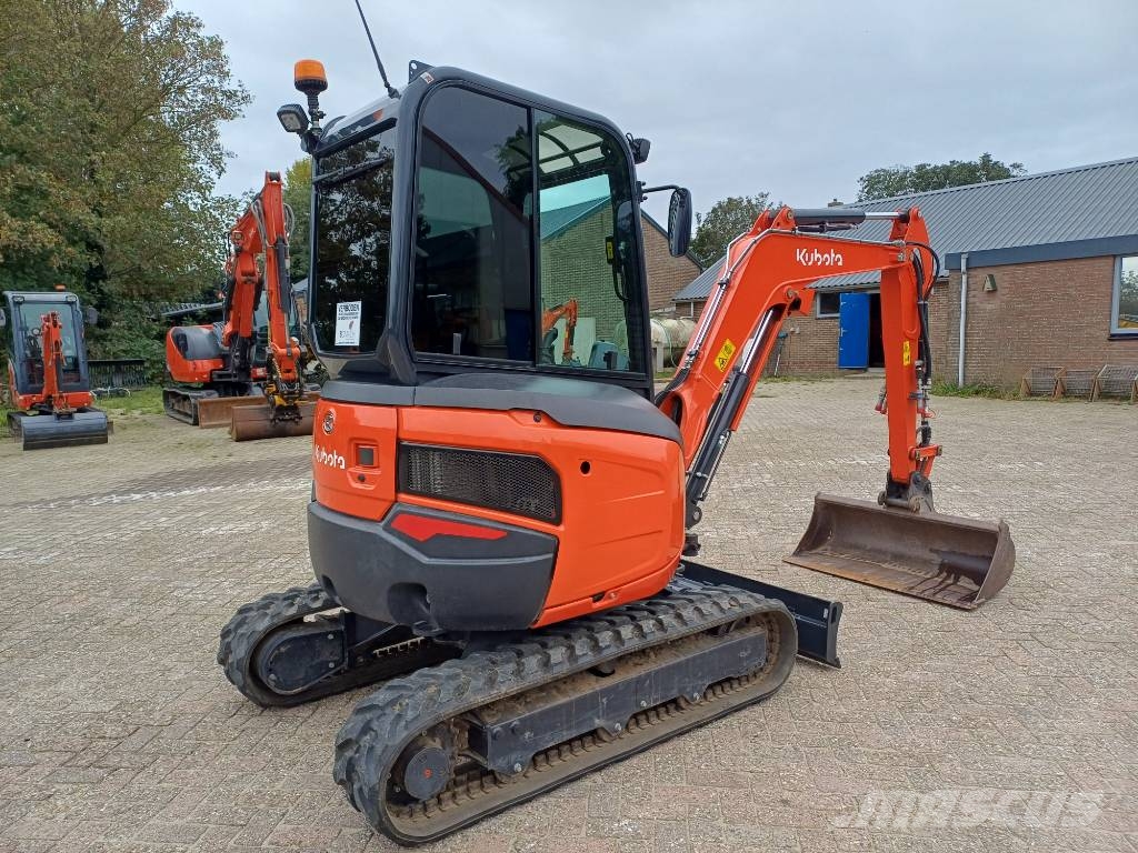 Kubota U27-4 HI 소형 굴삭기 7톤 미만