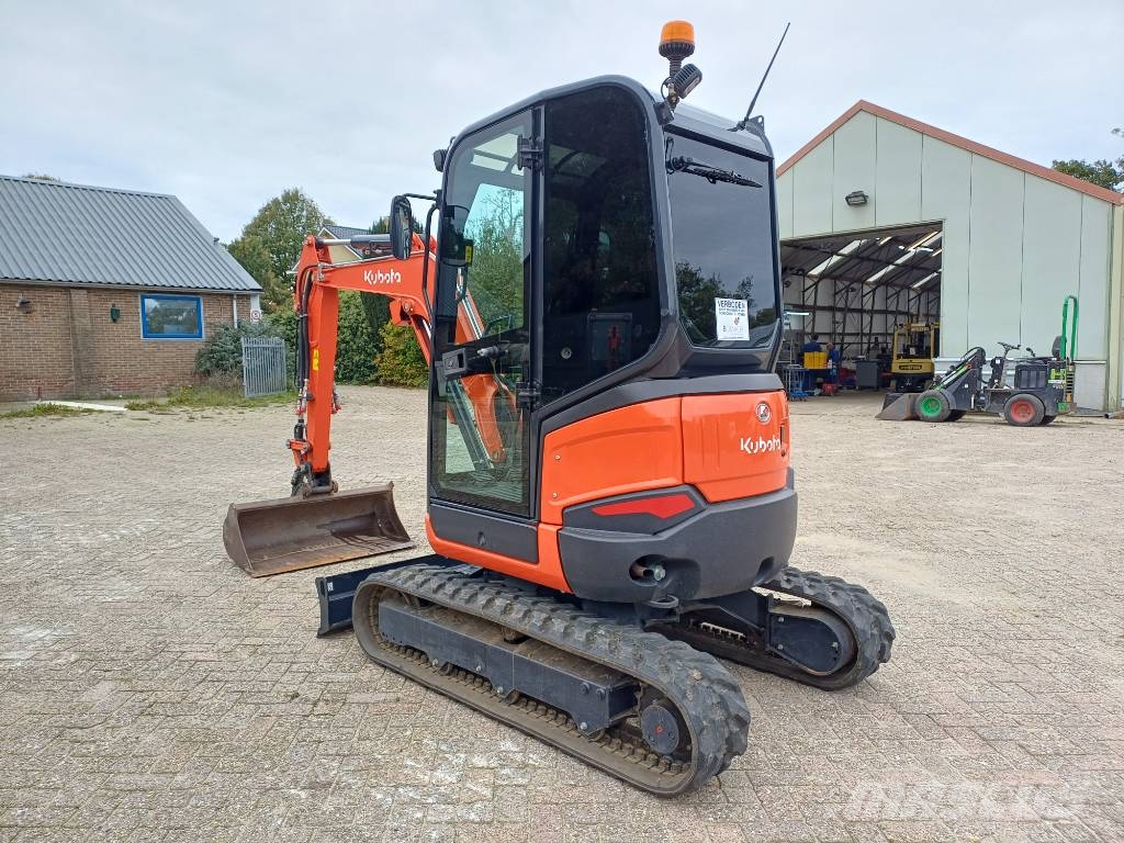Kubota U27-4 HI 소형 굴삭기 7톤 미만