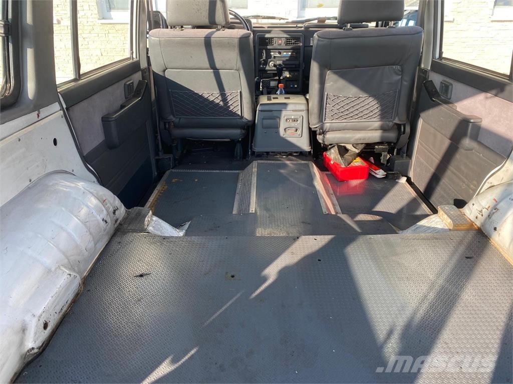 Nissan Iný model VIN 886 Auto
