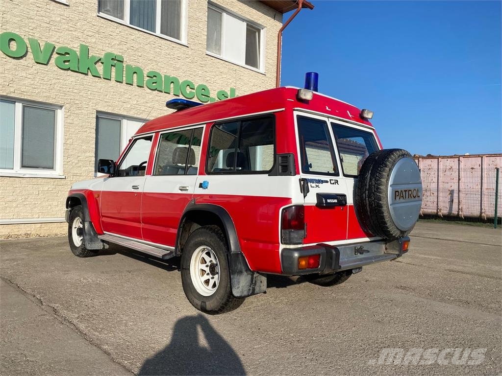 Nissan Iný model VIN 886 Auto