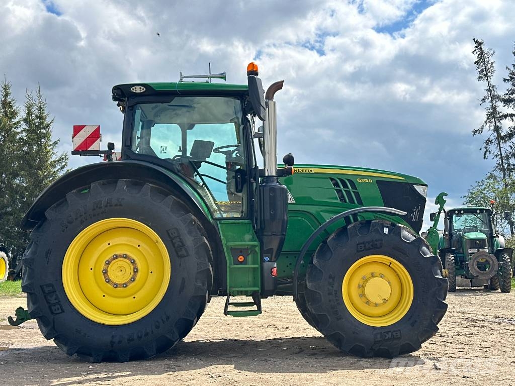 MÜÜDUD! John Deere 6215 R AutoPower 트랙터
