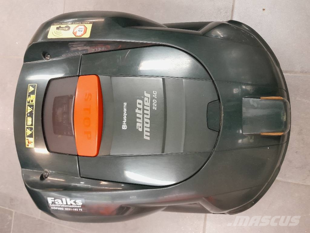  Automower 220AC جز العشب