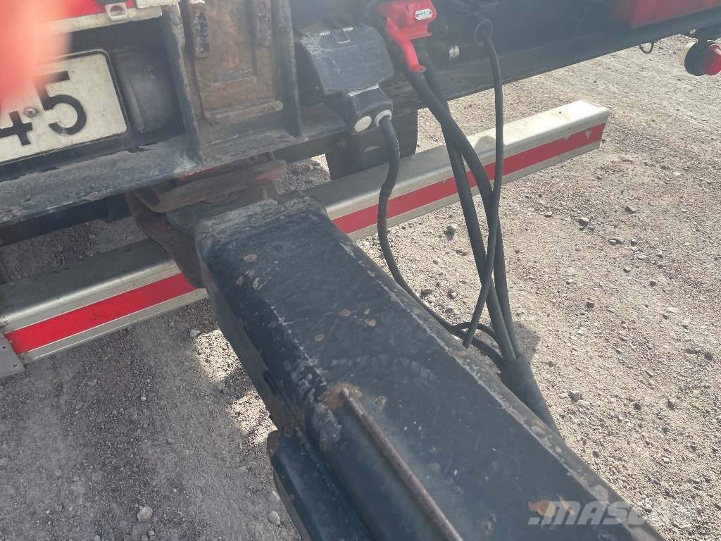 MAN TGX 33.560 6x4 BLS Camioane platforma/prelata