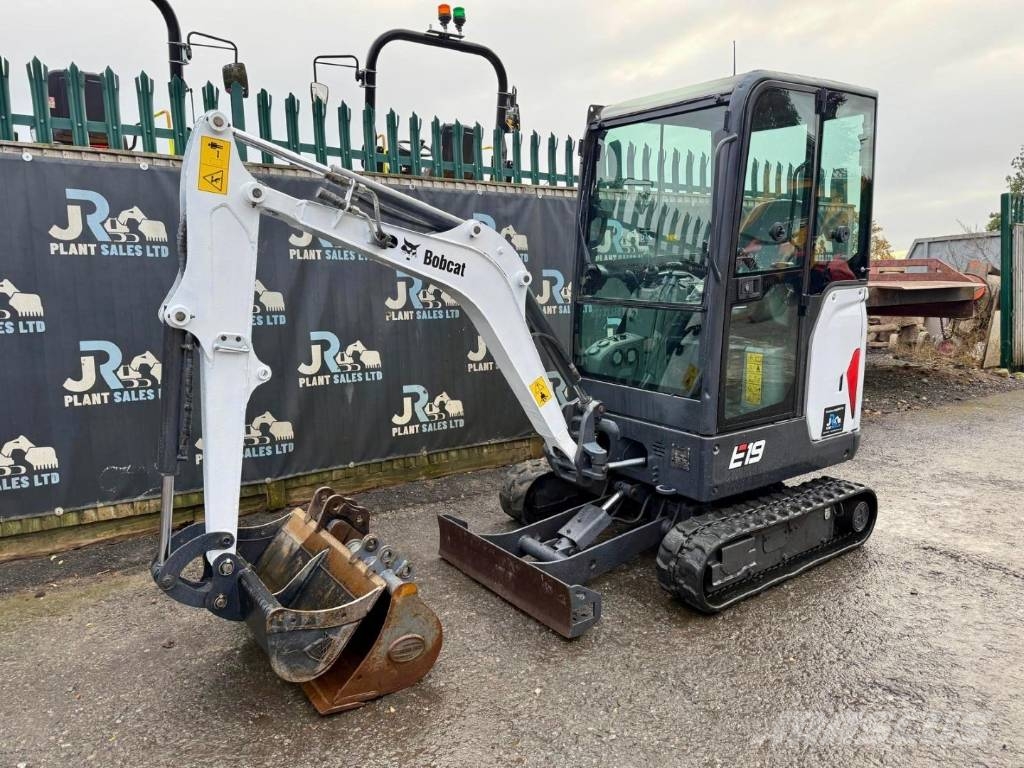 Bobcat E 19 Mini kotrók < 7t