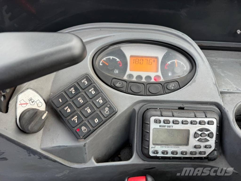 Bobcat E 19 Mini kotrók < 7t