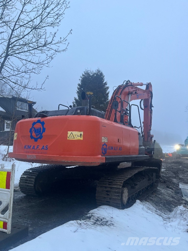 Hitachi ZX 250 LC-6 Escavatori cingolati
