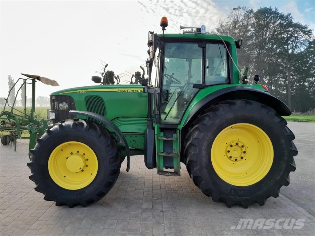 John Deere 6820 Premium Sonstige Landmaschinen