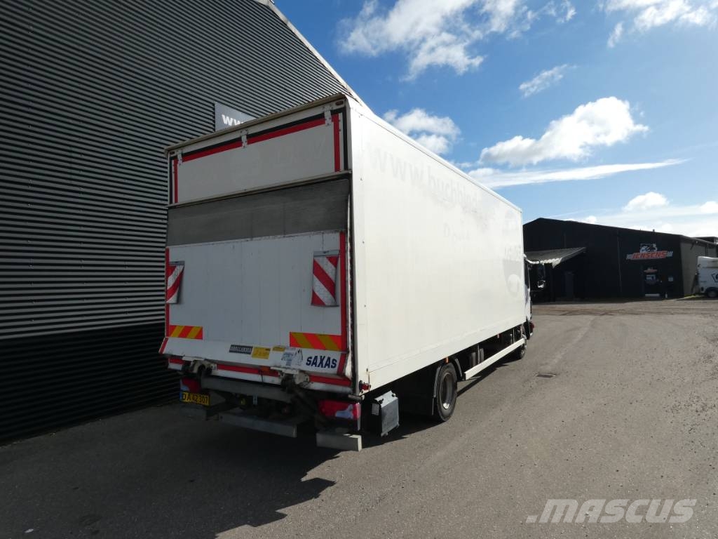 MAN TGL 12.250 Camion Fourgon