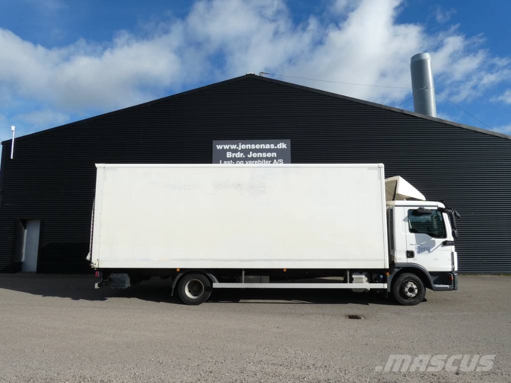 MAN TGL 12.250 Camion Fourgon