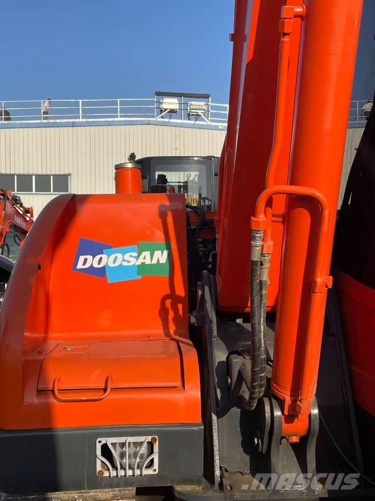 Doosan DX 75-9 C Minibagger < 7t