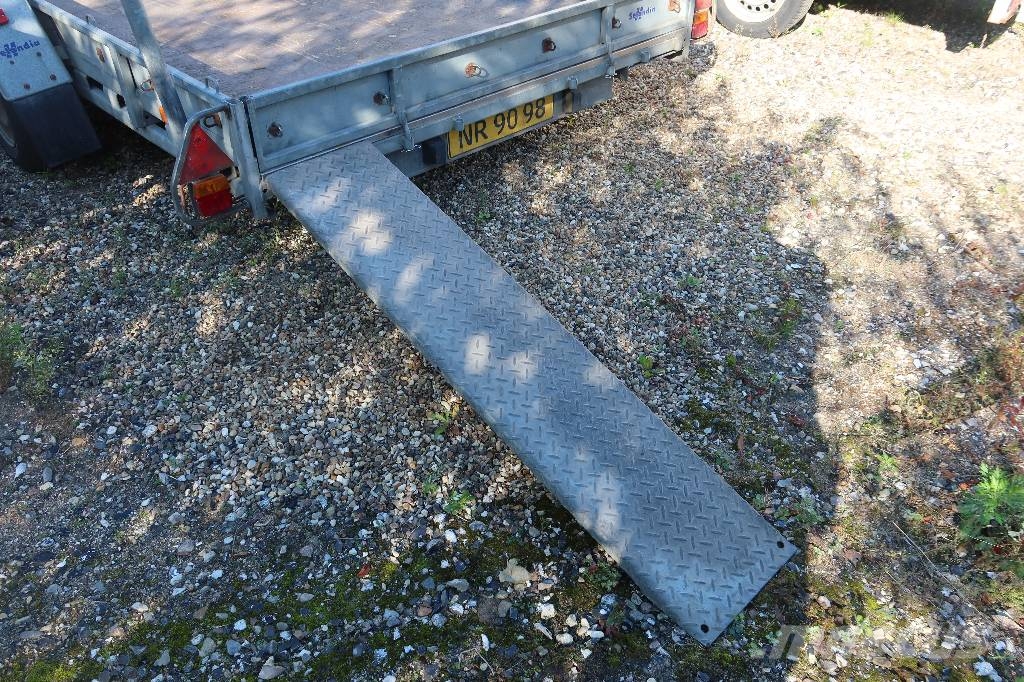 NIEWIADOW SELANDIA Anhænger med lad/Flatbed