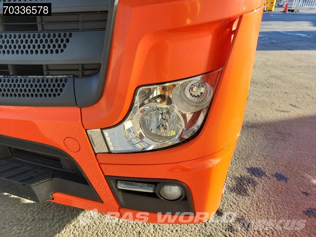Mercedes-Benz Actros 1851 4X2 BigSpace Mega APK 06-2027 2x Tanks Vlačilci