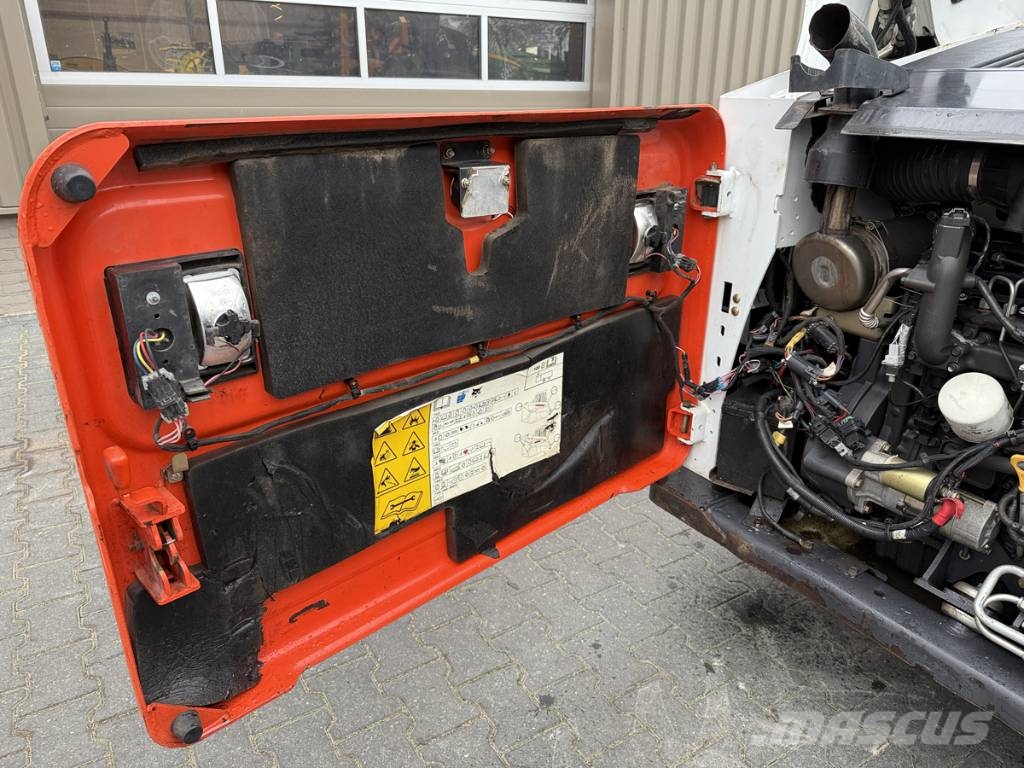 Bobcat S 570 skidsteere Schrankladers