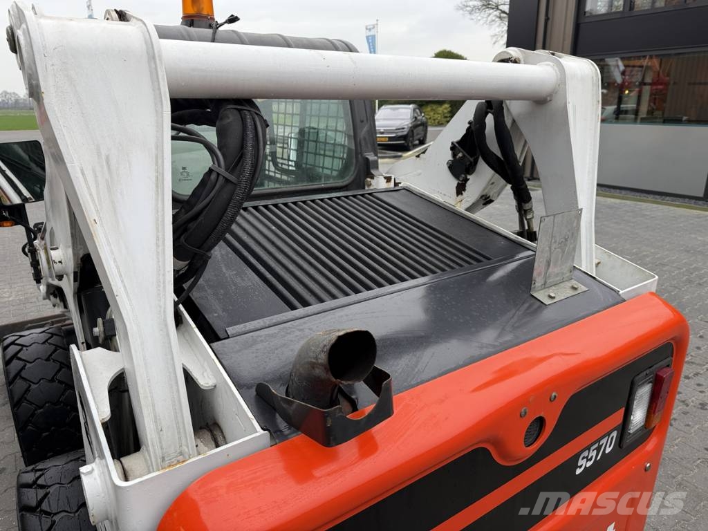 Bobcat S 570 skidsteere Schrankladers